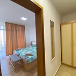 Anita A 25 Pool View Sunny ساني بيتش