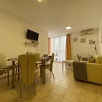 شقة Anita A 25 Pool View Sunny ساني بيتش