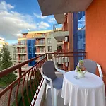 شقة Anita A 25 Pool View Sunny ساني بيتش