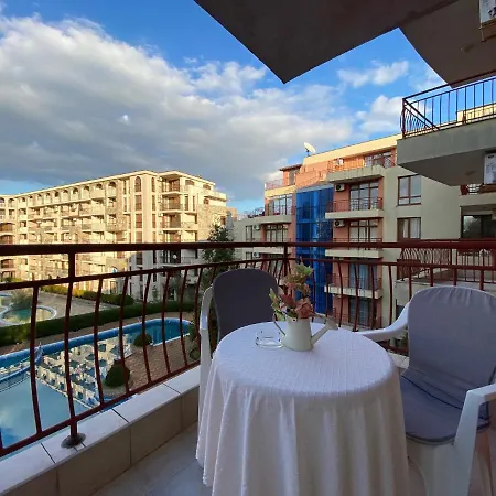 Anita A 25 Pool View Sunny شقة *