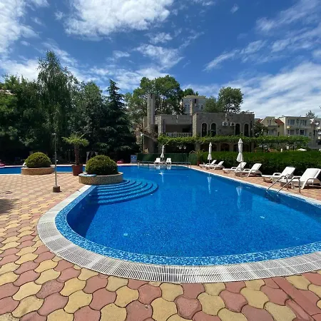 Anita A 25 Pool View Sunny شقة